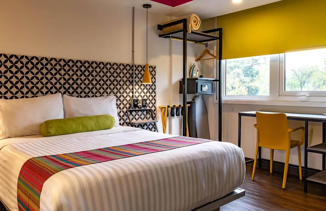 Hotel Estancias VIVE MX Cuauhtemoc, Trademark by Wyndham-1